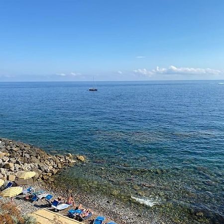 Appartamento Di Charme Nel Cuore Di San Remo Exterior foto